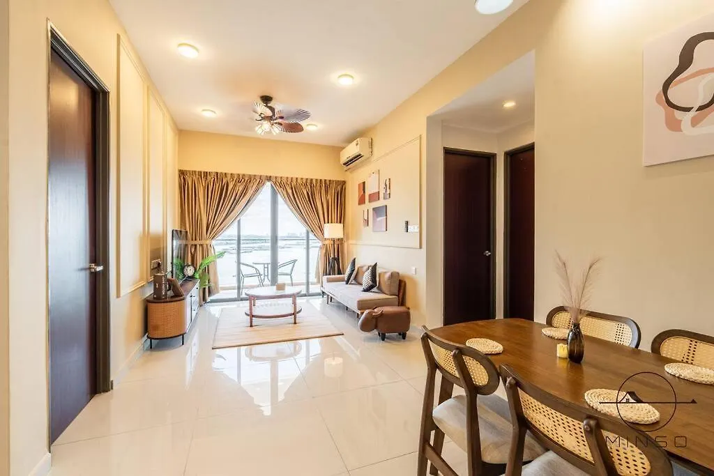Kingsbay A #Seaview #Woodenstyle #4Pax Apartment Johor Bahru